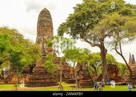 Wat Ratchaburana est un temple bouddhiste dans le parc historique d'Ayutthaya, Ayutthaya Banque D'Images