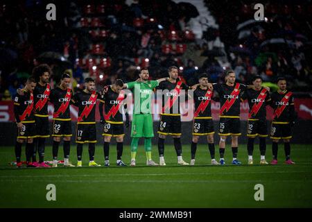 Gérone, Espagne. 26 février 2024. Le gardien Dimitrievski (Rayo Vallecano), Raul de Tomas (Rayo Vallecano) de Frutos (Rayo Vallecano) et Lejeune (Rayo Vallecano) lors d'un match de la Liga EA Sports entre Girona FC et Rayo Vallecano à l'Estadio Municipal de Montilivi, à Gérone, Espagne, le 26 février 2024. Photo de Felipe Mondino crédit : Agence photo indépendante/Alamy Live News Banque D'Images