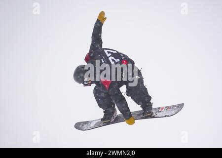 Nagano, Japon. 27 février 2024. Yukino Hara Snowboarding : COWDAY Slopestyle 2024 chaud féminin de slopestyle au parc de sports d'hiver Hakuba47 à Nagano, Japon . Crédit : AFLO SPORT/Alamy Live News Banque D'Images