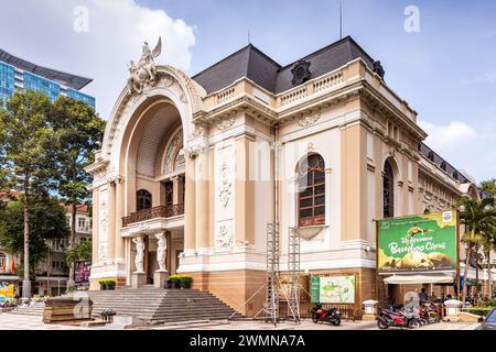 L'Opéra historique de Saigon (le Théâtre municipal de Ho Chi Minh ville) dans la rue Dong Khoi, Ho Chi Minh ville, Vietnam. Banque D'Images