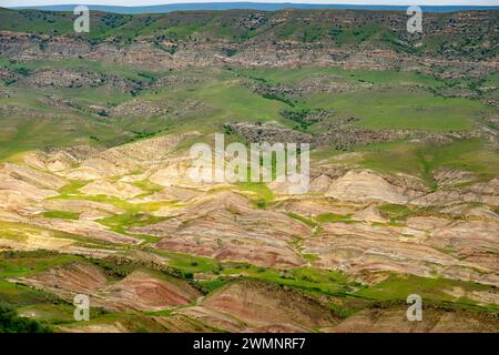 Beau paysage accidenté vu du monastère Davit Gareja, Géorgie, Banque D'Images