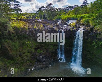 Rainbow Falls, Big Island, Hawaii Banque D'Images