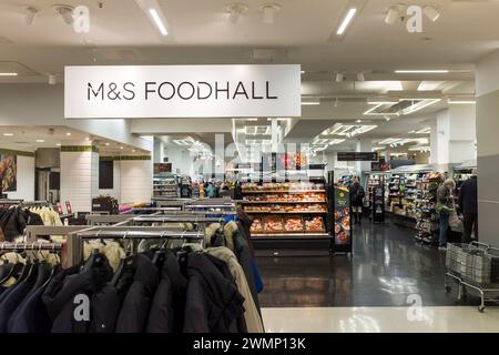 Affiche M&S Foodhall dans le magasin Marks and Spencer, Bath, Somerset, Royaume-Uni Banque D'Images