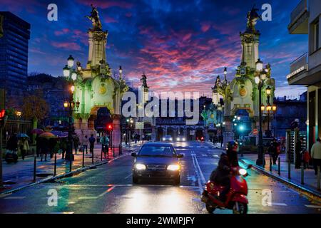 Pont Maria Cristina, Saint-Sébastien, Donostia, Gipuzkoa, pays Basque, Espagne Banque D'Images