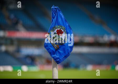 Drapeau de coin des Blackburn Rovers lors du match de cinquième tour de FA Cup entre Blackburn Rovers et Newcastle United à Ewood Park, Blackburn le mardi 27 février 2024. (Photo : Mike Morese | mi News) crédit : MI News & Sport /Alamy Live News Banque D'Images