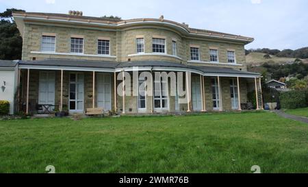 Westfield Mansion, Bonchurch, île de Wight, pelouse et maison Banque D'Images