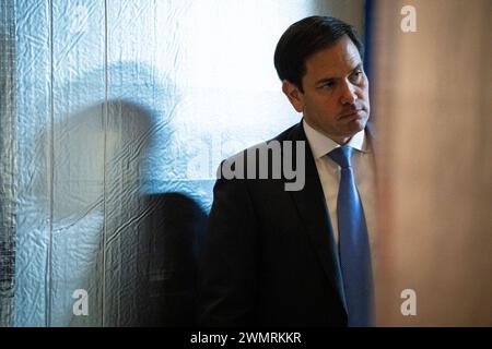 Washington, États-Unis. 27 février 2024. Le sénateur Marco Rubio (R-FL) s'adresse aux médias, au Capitole des États-Unis, à Washington, DC, le mardi 27 février, 2024. (Graeme Sloan/Sipa USA) crédit : Sipa USA/Alamy Live News Banque D'Images