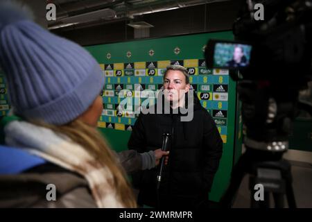 La manager de l'Irlande du Nord, Tanya Oxtoby, s'adresse aux médias après le match de 2e manche de la promotion/relégation de l'UEFA Women's Nations League à Windsor Park, Belfast. Date de la photo : mardi 27 février 2024. Banque D'Images