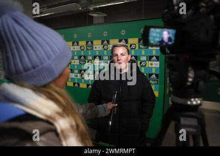 La manager de l'Irlande du Nord, Tanya Oxtoby, s'adresse aux médias après le match de 2e manche de la promotion/relégation de l'UEFA Women's Nations League à Windsor Park, Belfast. Date de la photo : mardi 27 février 2024. Banque D'Images