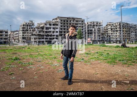 Syrie, Homs, vie quotidienne dans un quartier détruit par les bombardements, portrait Banque D'Images