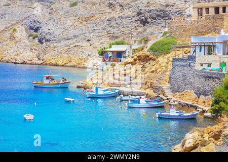 Grèce, îles du Dodécanèse, île de Sifnos, village de pêcheurs de Heronissos, vue plongeante, Heronissos Banque D'Images