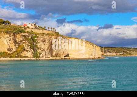 Italie, Sicile, Province d'Agrigente, Sciacca, vue de la côte de terme Selinuntine Banque D'Images