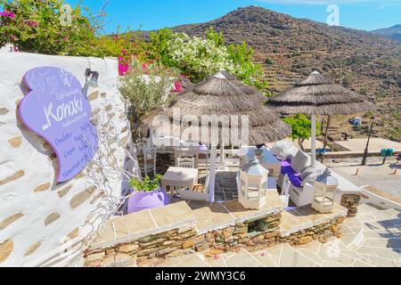 Grèce, îles du Dodécanèse, île de Sifnos, bar et restaurant en plein air Kastro, Kastro Banque D'Images