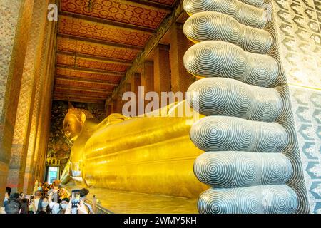 Thaïlande, Bangkok, Palais Royal ou Grand Palais, temple Wat Pho du Bouddha couché Banque D'Images