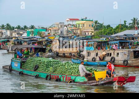 Vietnam, Delta du Mékong, district de Cai rang, marché flottant de Cai rang sur la rivière Can Tho Banque D'Images