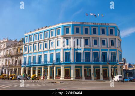 Telegrafo Axel Hôtel sur Paseo del Prado à Calle Neptuno Street près de Central Park (Parque Central) dans la vieille Havane (la Habana Vieja), Cuba. Old Havana i Banque D'Images