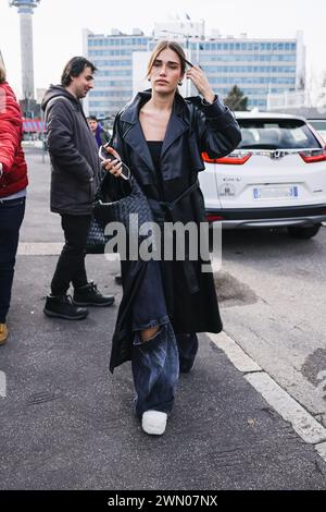 Milan, Italie. 28 février 2024. Milan, Milan, observations de célébrités - Clara à Milan. Sur la photo : Clara arrive aux studios RTL crédit : Independent photo Agency/Alamy Live News Banque D'Images