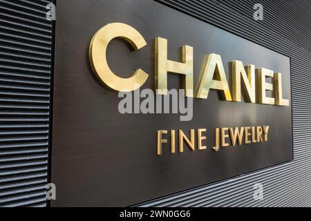 Le magasin phare de haute joaillerie Chanel est situé au 730 Fifth Avenue à New York City, USA 2024 Banque D'Images