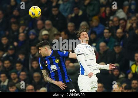 Milan, Italie. 28 février 2024. Foto Spada/LaPresse 28 febbraio 2024 - Milano, Italia - sport, calcio - Inter vs Atalanta - Campionato Italiano di calcio Serie A TIM 2023/2024 - Stadio San Siro. Nella foto : Alessandro Bastoni (FC Inter) ; 28 février 2024 Milan, Italie - sport, calcio - Inter vs Atalanta - Championnat italien de football de série A 2023/2024 - stade San Siro. Dans la photo : crédit : LaPresse/Alamy Live News Banque D'Images