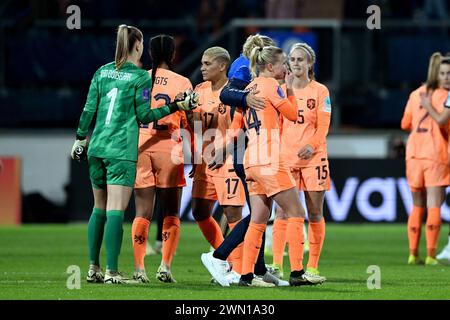 HEERENVEEN - joueurs des pays-Bas après le match de la troisième place de l'UEFA Nations League entre les pays-Bas et l'Allemagne au stade Abe Lenstra le 28 février 2024 à Heerenveen, pays-Bas. ANP | Hollandse Hoogte | GERRIT VAN COLOGNE Banque D'Images