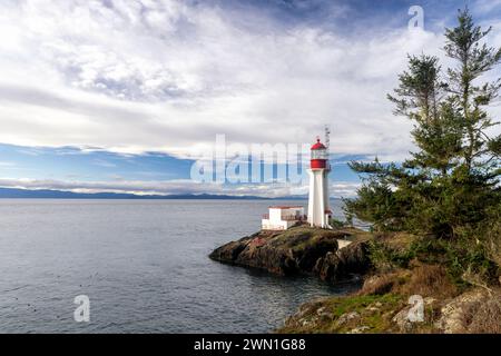 Phare de Sheringham point - Shirley, Île de Vancouver, Colombie-Britannique, Canada Banque D'Images