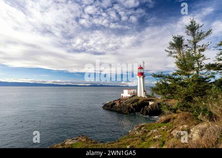 Phare de Sheringham point - Shirley, Île de Vancouver, Colombie-Britannique, Canada Banque D'Images