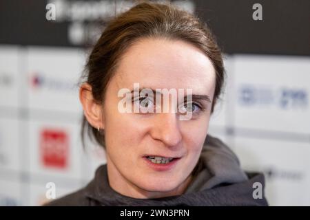 Prague, République tchèque. 29 février 2024. Martina Sablikova, patineuse de vitesse tchèque, s'adresse aux journalistes lors de la conférence de presse à Prague, République tchèque, le 29 février 2024. Crédit : Ondrej Deml/CTK photo/Alamy Live News Banque D'Images