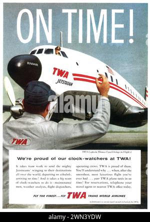 Publicité imprimée TWA 1958. 'À l'heure ! Nous sommes fiers de nos horlogers à TWA Banque D'Images