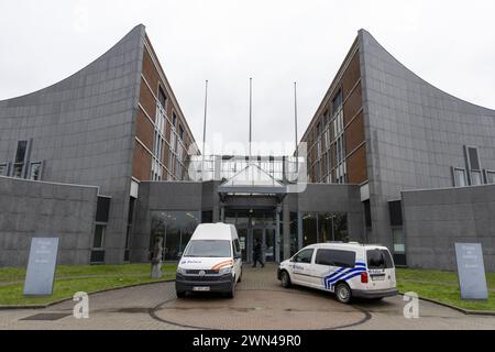 Nivelles, Belgique. 29 février 2024. L’entrée de la cour de justice photographiée lors de la séance avec la constitution du jury, pour le procès d’assises d’A. Ben Abdeslam, à la cour d’assises de Bruxelles-capitale, relocalisée à Nivelles (Nijvel), jeudi 29 février 2024. BELGA PHOTO NICOLAS MAETERLINCK crédit : Belga News Agency/Alamy Live News Banque D'Images