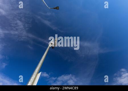 Mât avec caméras de surveillance, observation de zone, caméras cachées Banque D'Images