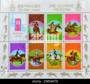 Bloc-feuillet avec timbres-poste oblitérés imprimés par la Corée du Nord, qui promeut les pré-Jeux olympiques Moscou 1980 Banque D'Images