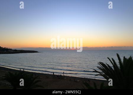 Tôt à la plage de Sotavento, lever de soleil à Costa Calma, Fuerteventura en Espagne Banque D'Images