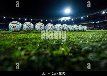 Rotterdam, pays-Bas. 29 février 2024. Rotterdam - ballons lors du match entre Feyenoord et FC Groningen au Stadion Feijenoord de Kuip le 29 février 2024 à Rotterdam, pays-Bas. Crédit : Box to Box Pictures/Alamy Live News Banque D'Images