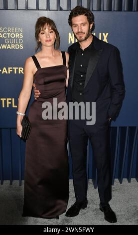 Adam Brody et Leighton Meester assistent à la 30e cérémonie annuelle des Screen Actors Guild Awards au Shrine Auditorium and Expo Hall le 24 février 2024 à Los Ange Banque D'Images