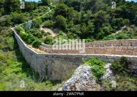 Murs de fortification Victoria Lines - Malte Banque D'Images