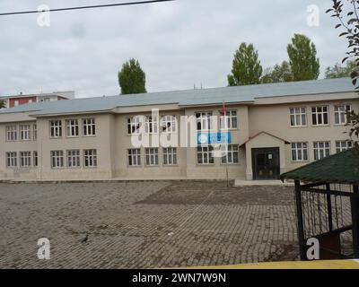 Mus, Malazgirt, Turquie, 24 octobre 2015, Ataturk Primary Old School Banque D'Images
