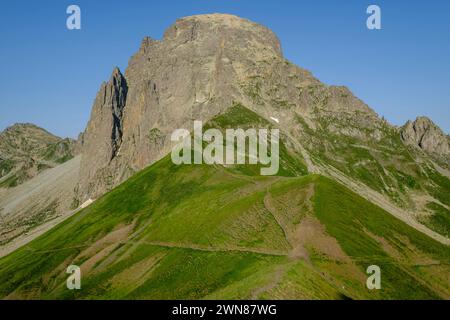 Pic midi d'Ossau, 2884 mètres, Parc National des Pyrénées, Pyrénées Atlantiques, France Banque D'Images