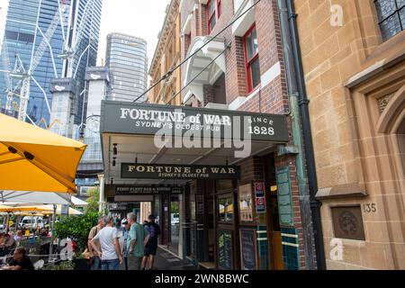 Pub fortune of War à Sydney, la plus ancienne auberge de Sydney dans la zone Rocks du centre-ville de Sydney, Nouvelle-Galles du Sud, Australie, 2024 Banque D'Images