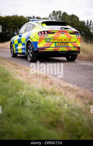 27/08/21 Ford Mustang Mach-E voiture de police à Safeguard SVP, Earls Colne, Essex. Banque D'Images