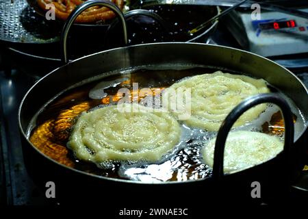 Indore Sarafa Bazaar, capitale indienne de la nourriture de minuit du Madhya Pradesh, Taste of India. Banque D'Images