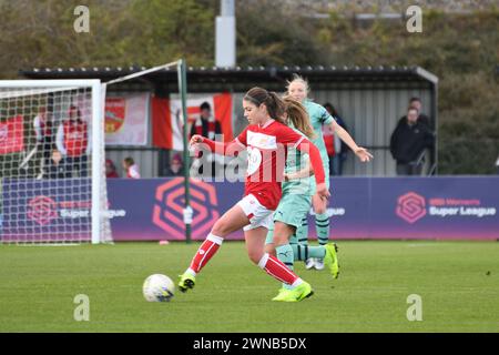 Bristol, Angleterre. 28 octobre 2018. Carla Humphrey de Bristol City en action lors du match de Super League féminin entre Bristol City et Arsenal au Stoke Gifford Stadium à Bristol, Angleterre, le 28 octobre 2018. Crédit : Duncan Thomas/Majestic Media. Banque D'Images