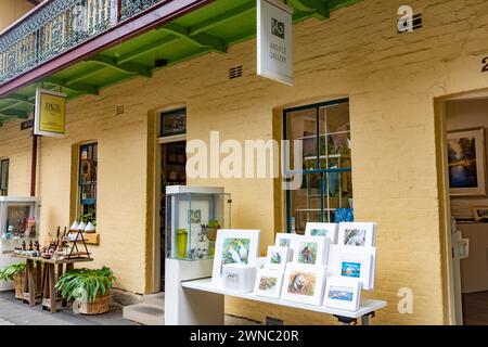 Le quartier Rocks du centre-ville de Sydney, architecture coloniale et petits magasins, y compris la galerie d'art à Argyle Terrace, Sydney, Nouvelle-Galles du Sud, Australie Banque D'Images