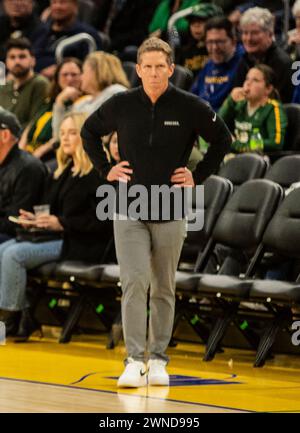 Février 29 2024 San Francisco CA, États-Unis L'entraîneur-chef des Gonzaga Mark Few sur le terrain lors du match de basket-ball masculin de la NCAA entre les Gonzaga Bulldogs et les San Francisco dons. Gonzaga a battu San Francisco 86-68 au Chase Center San Francisco Calif. Thurman James/CSM Banque D'Images