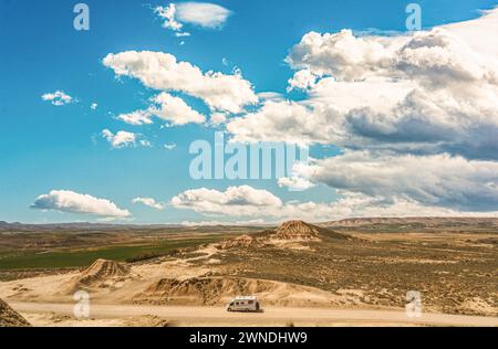 Un voyage à travers Bardenas Reales Banque D'Images