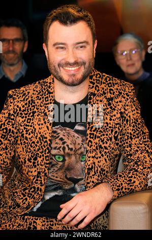 Sebastian Klussmann BEI der Aufzeichnung der NDR Talk Show im NDR Fernsehstudio Lokstedt. Hambourg, 01.03.2024 *** Sebastian Klussmann lors de l'enregistrement du Talk Show NDR dans le studio de télévision NDR Lokstedt Hamburg, 01 03 2024 Foto:xH.xHartmannx/xFuturexImagex ndr talk0103 4368 Banque D'Images