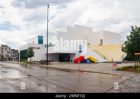 Billund, Danemark - 17 juin 2023 : The Lego House - la maison de la brique. Banque D'Images