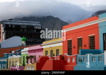 Maisons colorées dans le quartier de Bo-Kaap, Malay Quarter, Cape Town, Western Cape, Afrique du Sud Banque D'Images