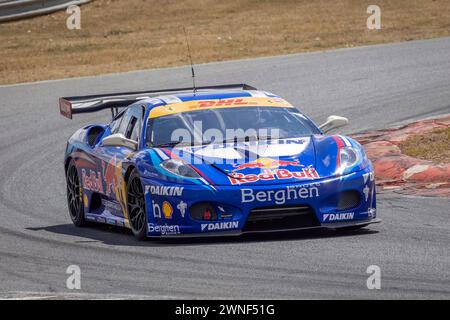 GT All-Comers Challenge avec Christopher Compton-Goddard dans sa Ferrari 430 GT3 2008 lors de l'Historic 200 Meeting, 2022, Snetterton, Norfolk, Royaume-Uni. Banque D'Images