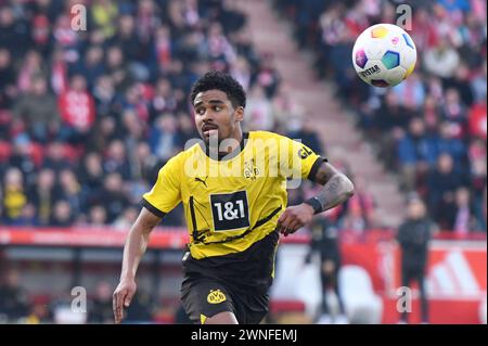 Berlin, Allemagne. 02 mars 2024. 2 mars 2024 : Ian Maatsen (22 ans) du Borussia Dortmund pendant le match Bundesliga - 1. FC Union Berlin contre Borussia Dortmund - an Der Alten Foersterei. Berlin, Allemagne. (Ryan Sleiman /SPP) crédit : photo de presse SPP Sport. /Alamy Live News Banque D'Images