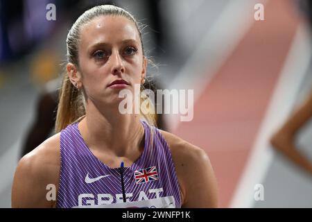 Jemma Reekie (GB) remporte la demi-finale du 800m chez les femmes devant Habitam Alemu (Ethiopie) et Halimah Nakaayi (Ouganda) aux championnats du monde d’athlétisme en salle, Glasgow 2 mars 2024 Banque D'Images